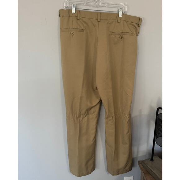 Haggar Clothing Tan Dress Slacks Pants Men's Size 38 W x 32 L 100% Polyester - Picture 2 of 9